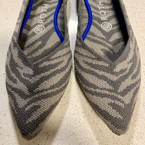 Retired Rothy’s Gray Zebra Stripe flat, Size 8.5